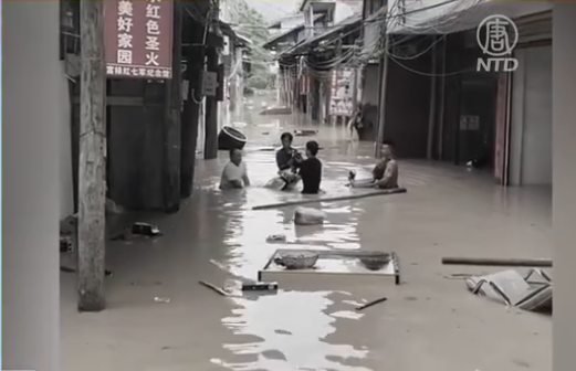 黔桂七條河超警洪水 多個縣城被淹