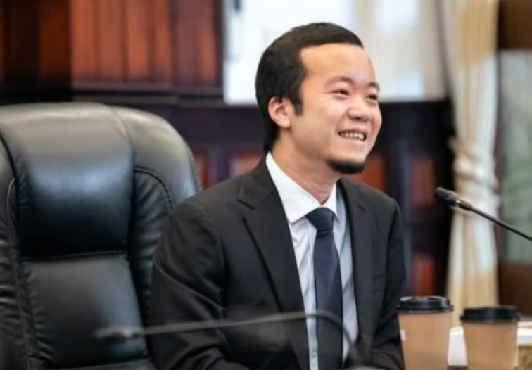 跨国围剿“太子集团” 陈志帝国崩塌 太子集团如何从柬埔寨财团变成全球通缉目标(视频)