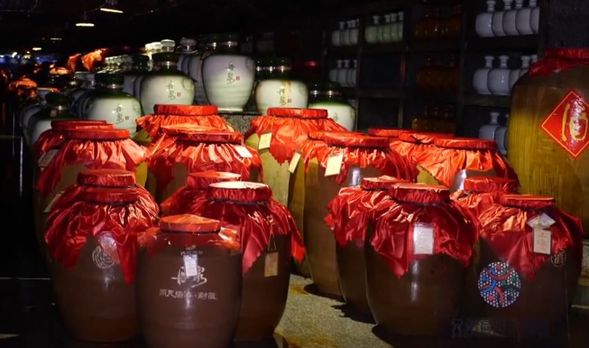 大陸白酒市場萎靡 牛欄山二鍋頭20元也賣不動