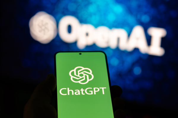 中共官員用ChatGPT 意外曝光全球恐嚇行動