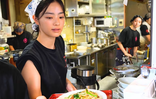 大陸超300萬家餐飲店停業 老字號接連倒閉