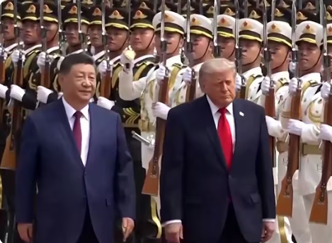 习会见川普又“长高了”！几次“伸缩自如”引热议(图)